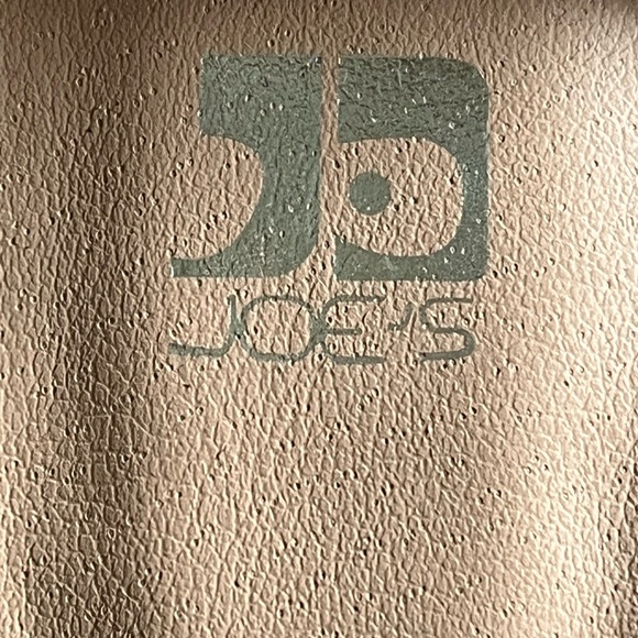 Joe’s mauve leather high heels. Never worn. Like New. - Picture 7 of 7